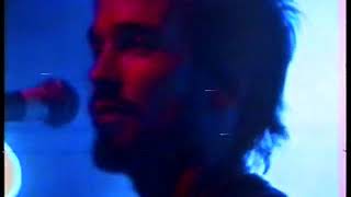 3 Colours Red - Nuclear Holiday live at Bulldog Bash