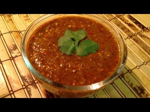 Salsa Roja  de tomatillo y chiles de arbol  receta