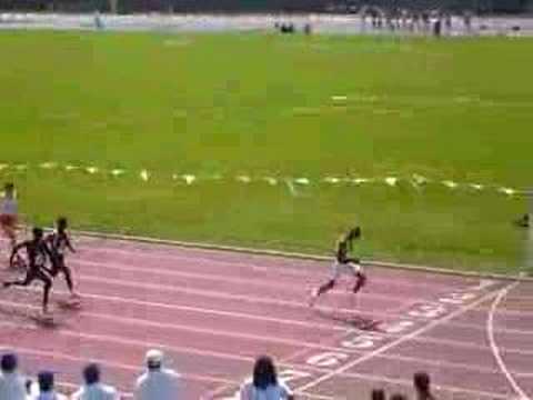 MECPS Freshman Boy Wins 100m Dash