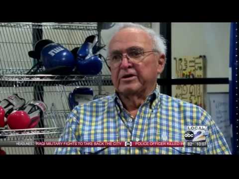 BOXING HELPS PARKINSON'S 6-05-16