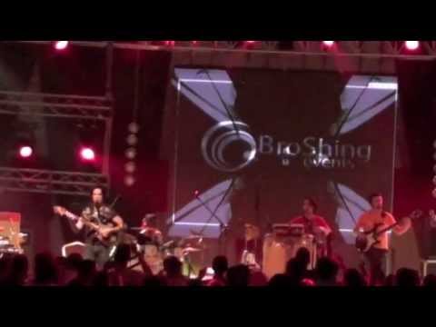 Djamel Laroussi Extrait Live Alger