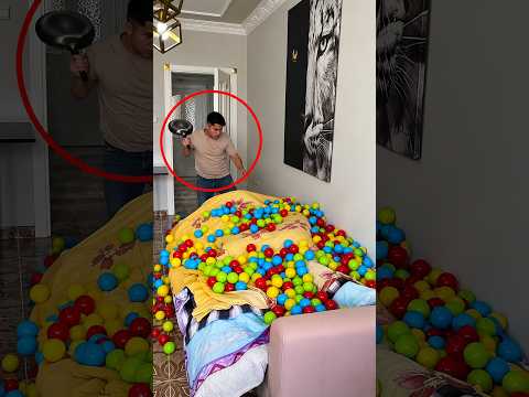ΥΠΗΡΧΕ ΤΕΡΑΣ ΣΤΟ ΚΡΕΒΑΤΙ ΤΟΥ!? 😨 #shorts