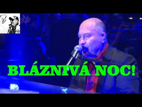 Michal David - Nenapovídej (Bláznivá noc, O2 arena, Praha 2015)