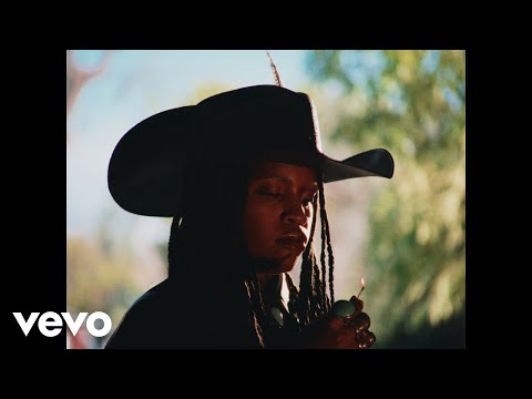 Ambré - She (Official Music Video)