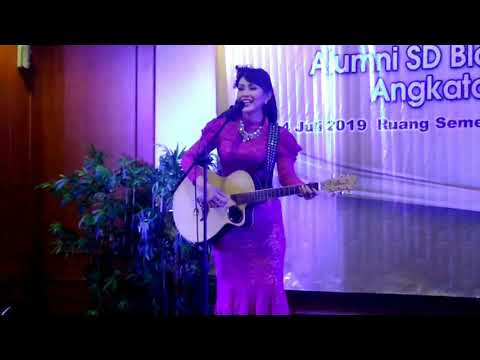 Ratna Listy Manis Dan Sayang