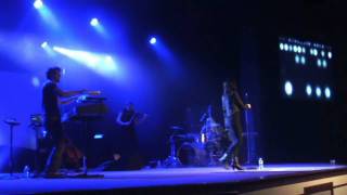 Tell Me - CHARMAINE in concert  with Spanish Subtitles.wmv