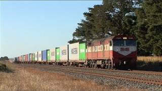 preview picture of video 'Alco 442 Class on Container freight at Tatyoon.  Sat 05/03/11'