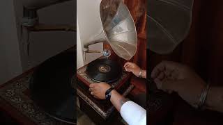 Gramophone Player #gramophone #oldsongs