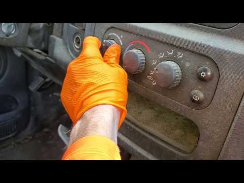 2003 Dodge Ram 1500 Blower Motor Fuse & Troubleshooting