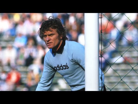 Sepp Maier, The Cat [Best Saves]