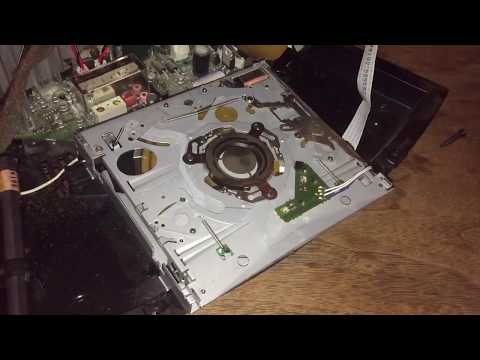 Bose Wave AWRCC1 - Ebay Demo - CD Drive Skipping