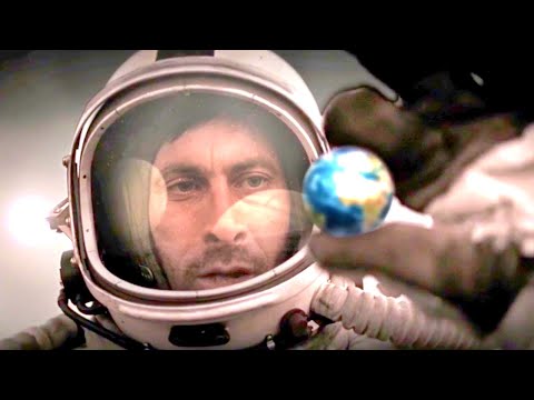 In 2256, Astronaut Mysteriously Sees Earth Shrink