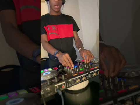 Peggy Gou vs Bob Sinclar