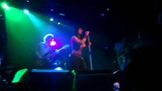 Ready to go steady - The Go! Team live @ Heaven