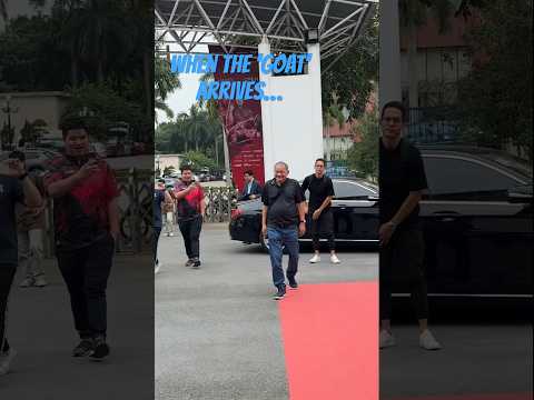 When Efren Reyes rocks up at the Matchroom Pool Hanoi Open! #efren #efrenreyes #batareyes #shorts