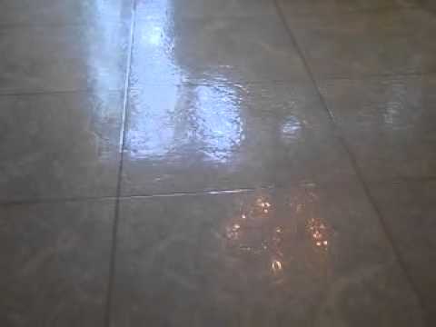 Beyblade Clash Earth Eagle vs Rock Leone.wmv