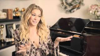 LeAnn Rimes talks about the recording of &quot;Must Be Santa&quot; from her &quot;Today is Christmas&quot; album