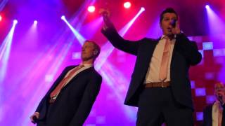 'Run, Run Rudolph' Straight No Chaser