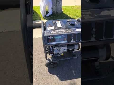 Briggs & Stratton Generator Running from an Abandoned Storage Unit #Lockerjunkies