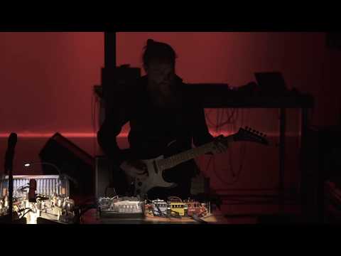 Aidan Baker w/ Brueder Selke – Live for Q3Ambientfest