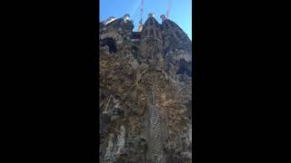 The entrance of Sagrada Familia／サグラダ・ファミリアの入り口