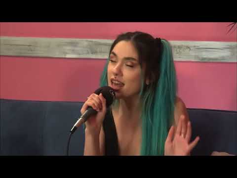 Joanne - Toxic (Live - Talk 2 MAD)