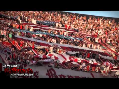 "Ya se acerca Noche Buena, ya se acerca Navidad... - River vs Central" Barra: Los Borrachos del Tablón &bull; Club: River Plate &bull; País: Argentina