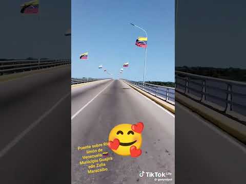 Puente sobre Río limón de Venezuela Edo Zulia Municipio Guajira 🏜️