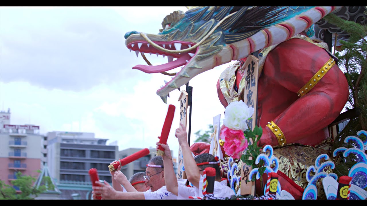 Experience the highlights of the vibrant Hakata Gion Yamakasa Festival.
