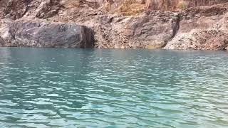 Download lagu SlowMo mp3 Download lagu SlowMo mp3