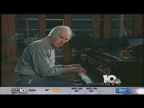 The Latest: Beatles' producer George Martin dies at 90
