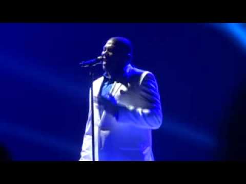Curtis Finch Jr. sings When I Was Your Man   American Idol Live Tour  Season 12
