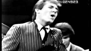 Bobby Fuller Four ~ Never To Be Forgotten / Let Her Dance