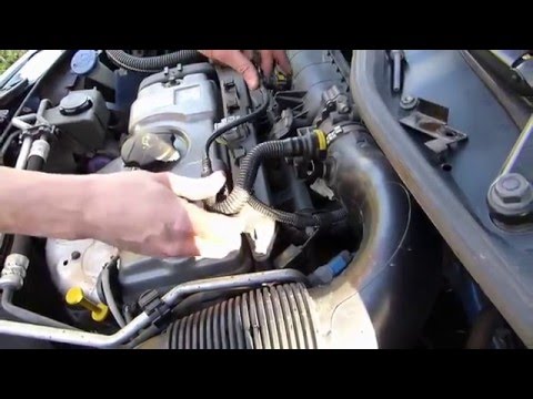 How to change spark plugs on a Peugeot 206 1.4i