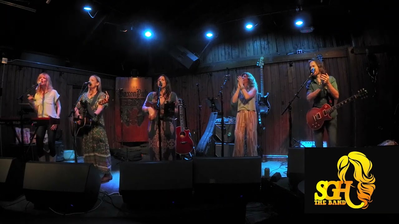 Sister Golden Hair — "Cecelia" — Simon & Garfunkel live performance video