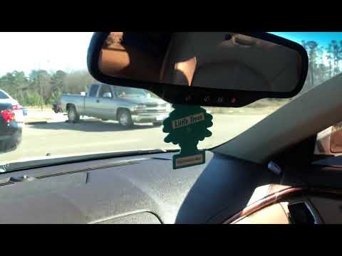 E-40 Yellow Good trunk slapping