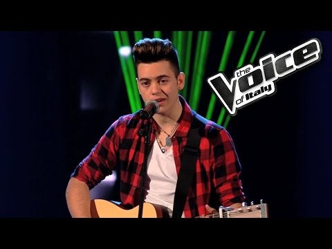 Gennaro Casciello - Stitches | The Voice of Italy 2016: Blind Audition
