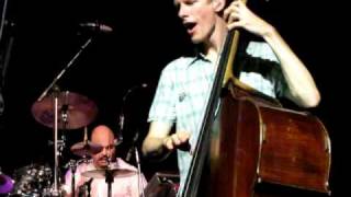 Barenaked Ladies - What a Good Boy (live @ Cambridge 19.09.10)