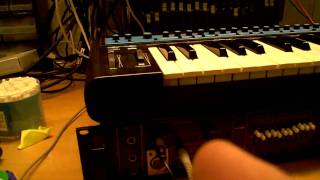Video thumbnail for Roland SVC-350 Vocoder by AnalogSweden