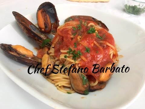 Spaghetti alla Tarantina - Spaghetti con le Cozze e salsa di Pomodoro