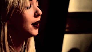 Austra -  The Beast @ LIVE