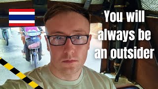 5 biggest things I learned living on a Thai beach Paradise!