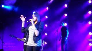 Cassandra Steen - Glaub Ihnen Kein Wort (Live in Hannover @ CeBIT Sounds)