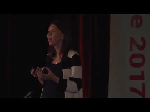 Using Storytelling to Craft Multi-Device Experiences That Convert - Anna Dahlström - CXL LIVE 2017