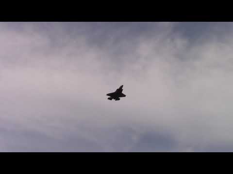 F-35 take-off from YYZ to downtown Toronto.  Sept 3, 2021