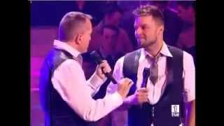 Miguel Bosé y Ricky Martín- ( Bambú )