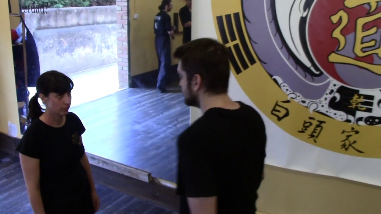 Defensa Personal Femenina DPF / Woman Self Defense WSD 2