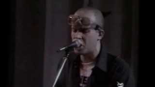 Siniestro Total - Ay Dolores y Te Quiero/Hoy Voy a Asesinarte (Directo en TVG, 1991)