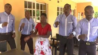 Download lagu Chiwayula CCAP Choir (Balaka). Yesu mwini moyo mp3