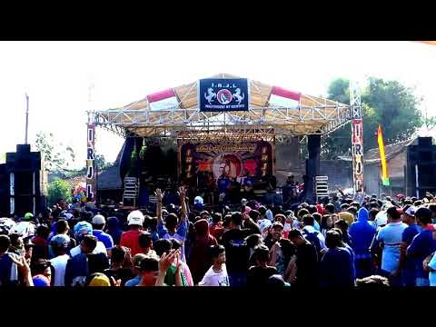 SALAM RINDU.EDOT ARISNA ROMANSA NYESSS